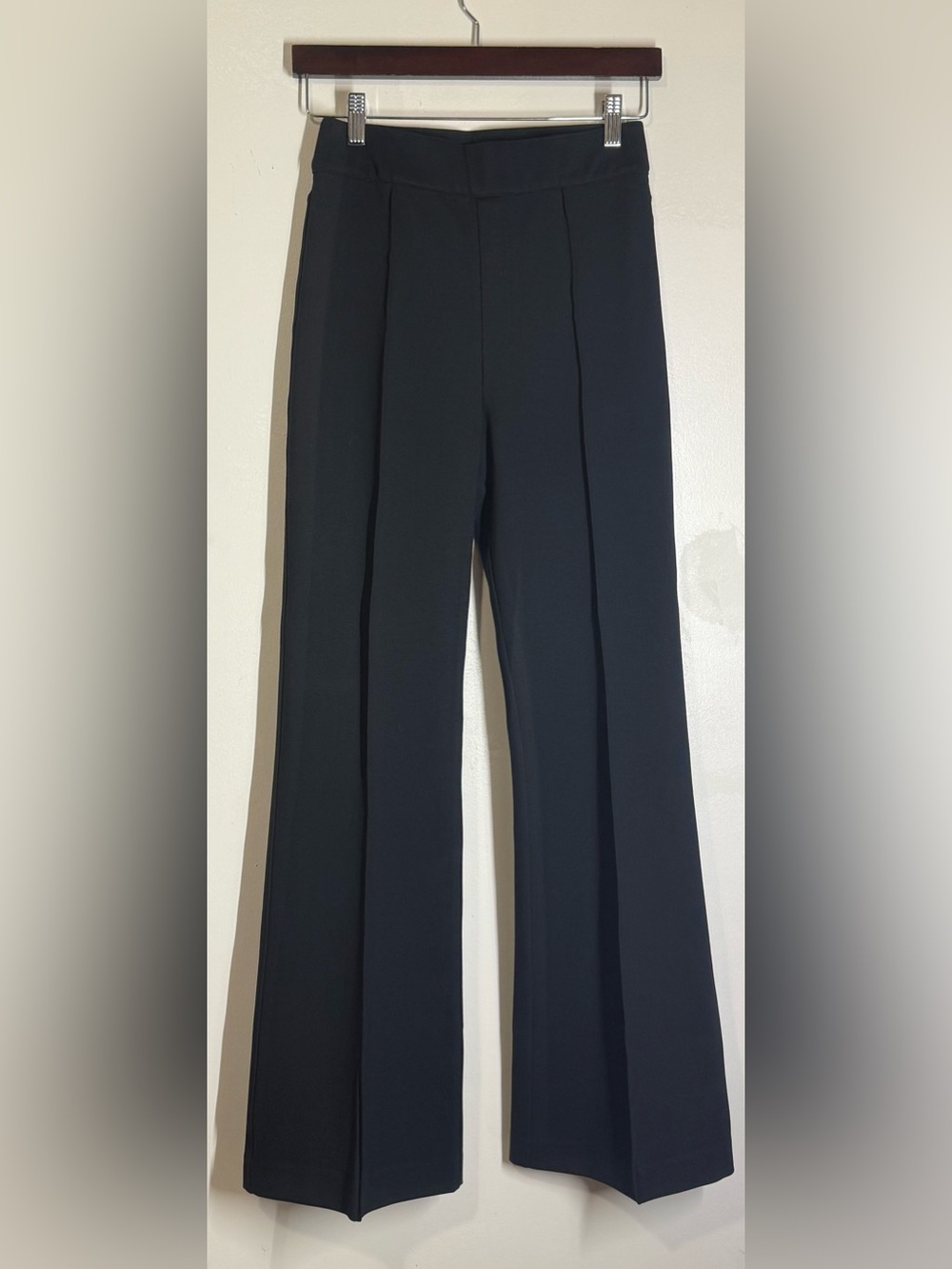 SPANXsupersmooth® PerfectFit Ponte Flare Pant - Picture 5 of 9